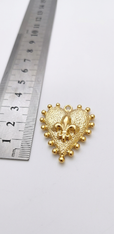 Dije corazón flor de Alís