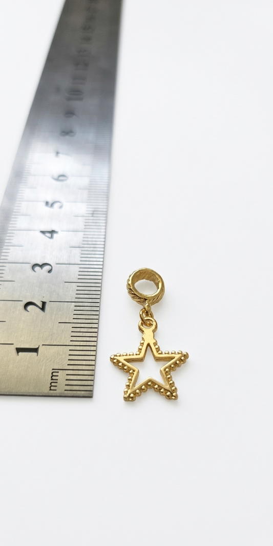 Dije colgante estrella